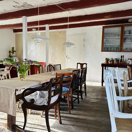 Camønogaarden Et B&b, Kursus Center Og Refugie På østmøn Gæstehus 3*