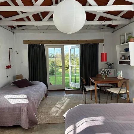 Camønogaarden Et B&b, Kursus Center Og Refugie På østmøn
