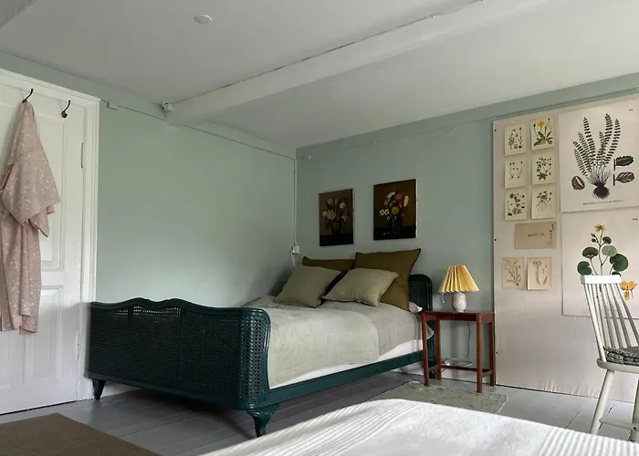 Gæstehus Camønogaarden Et B&b, Kursus Center Og Refugie På østmøn 3*