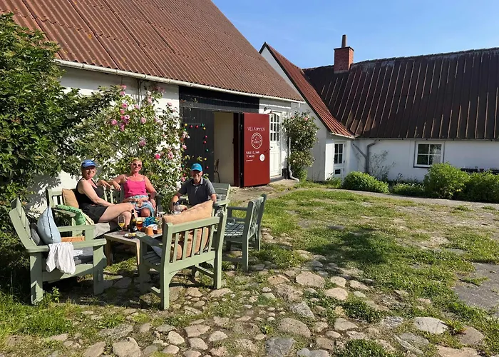 Camønogaarden Et B&b, Kursus Center Og Refugie På østmøn 3*
